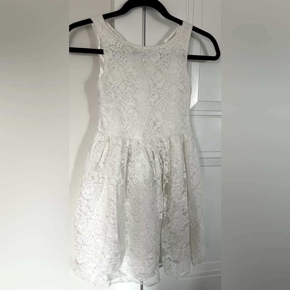 EUC Size 10 white lace dress